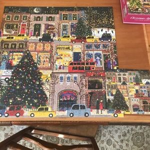 Galison 500 pc sparkle Christmas puzzle